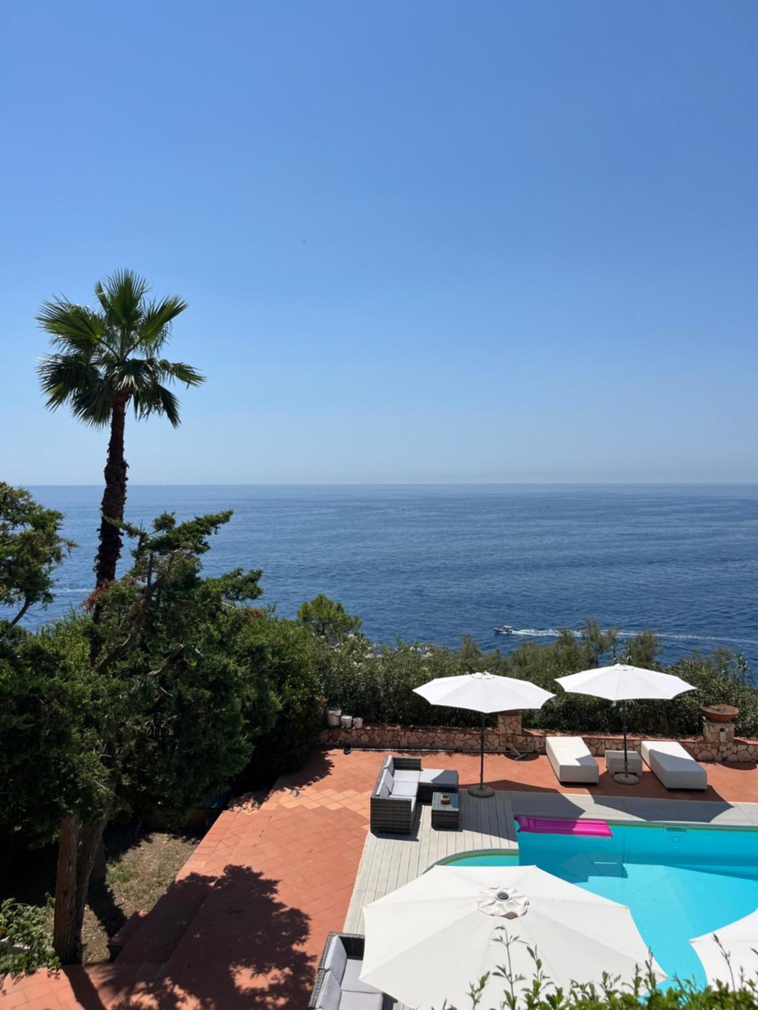 Villa Manni Procida Exteriör bild