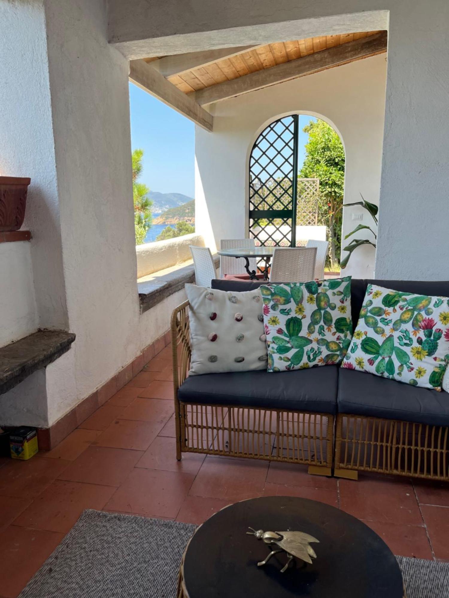Villa Manni Procida Exteriör bild