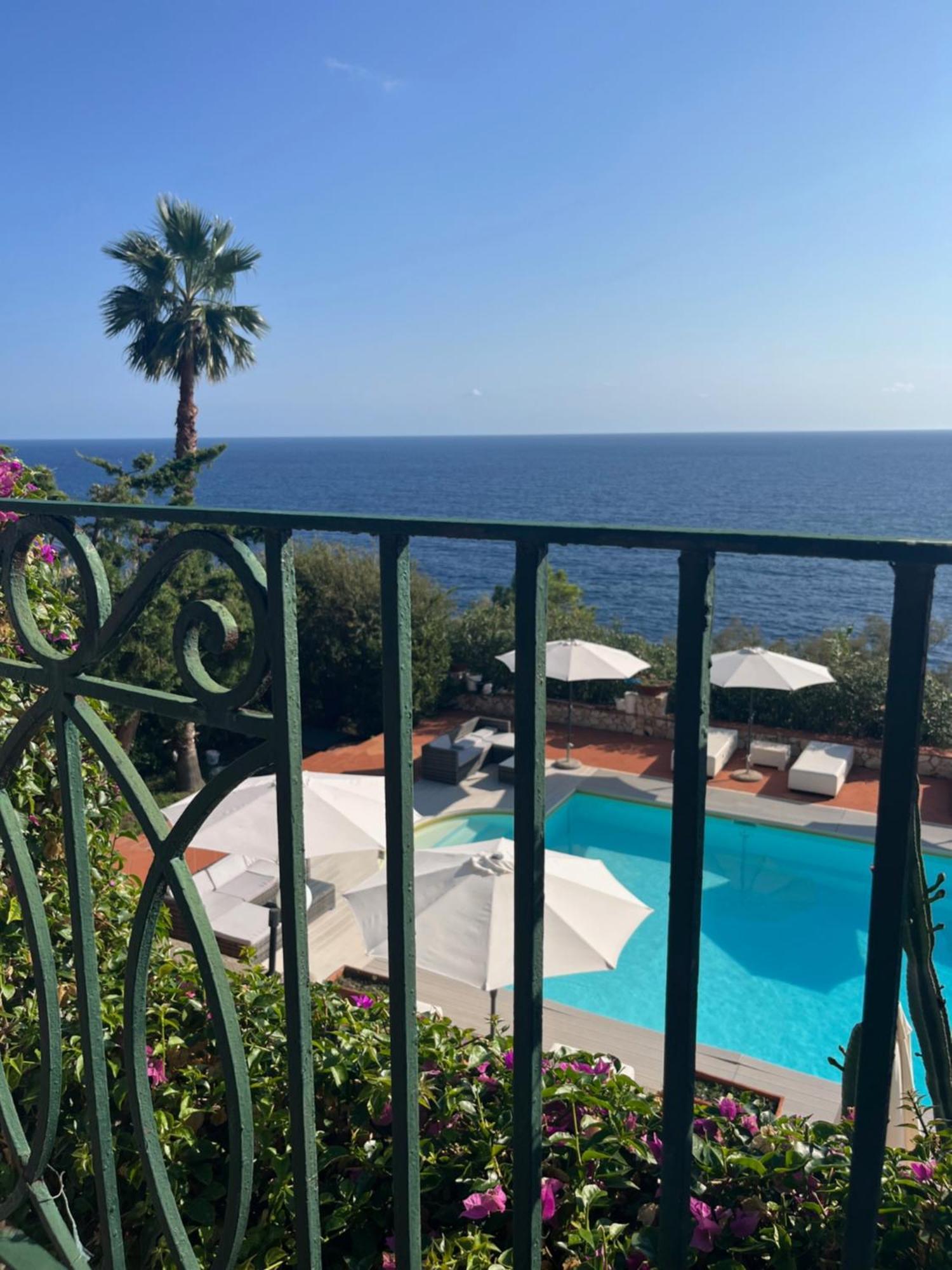Villa Manni Procida Exteriör bild