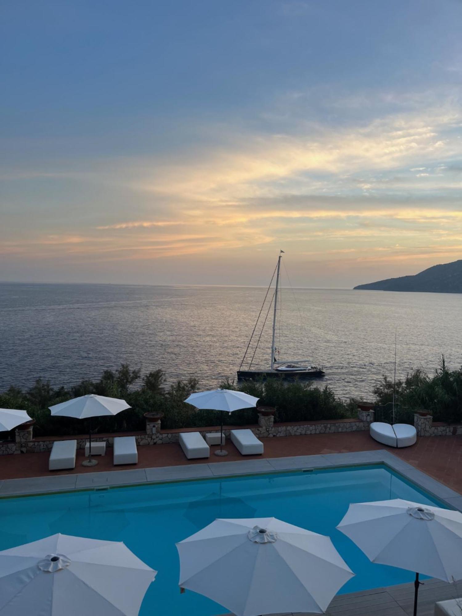 Villa Manni Procida Exteriör bild